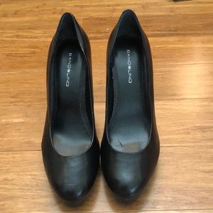 Bandolino Heels -Size 6 1/2